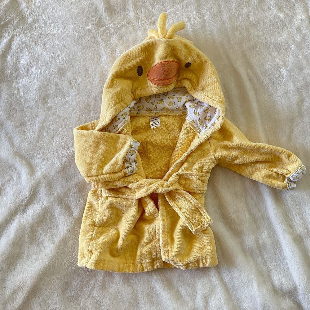 Baby Essentials Unisex Chicken  Robe 100% Cotton Size 0-9months